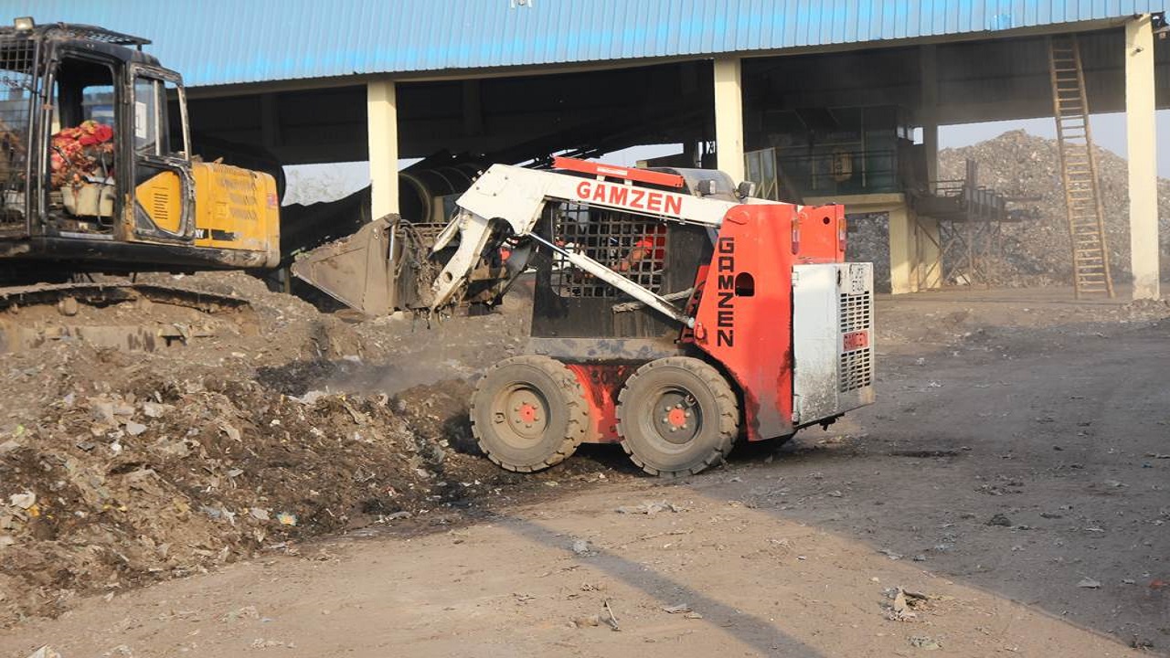 Skid loader